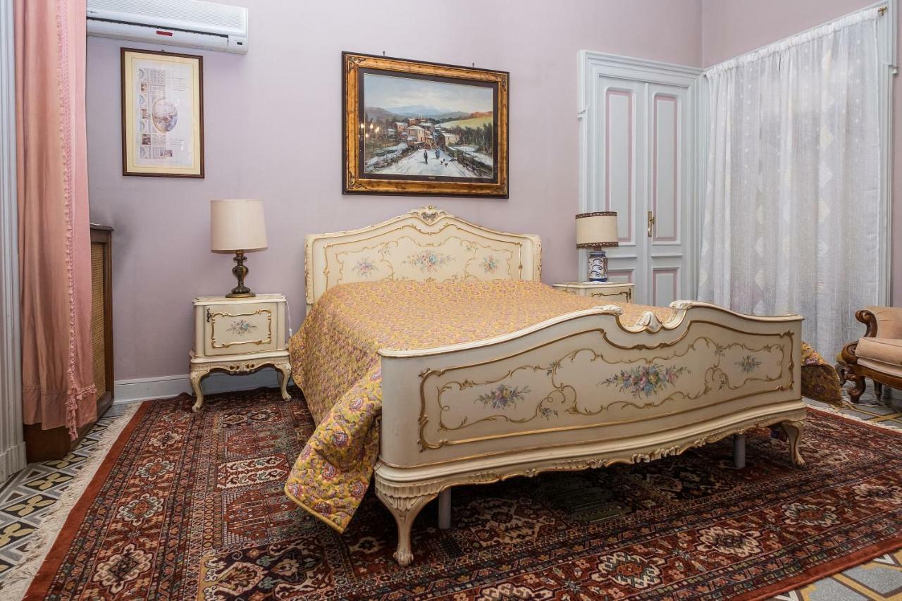 Casa Di Nonna Panzió Vercelli Kültér fotó